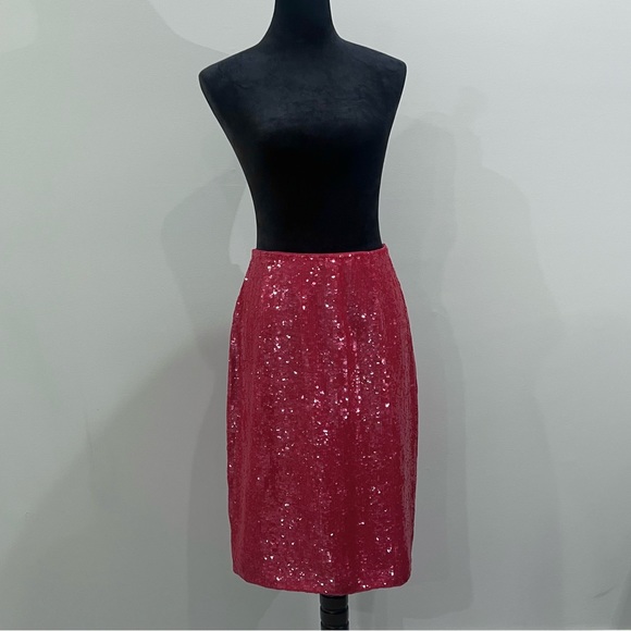 Sequins Pencil Skirt in Fuchsia Hot Pink | Size 4 - Picture 2 of 5